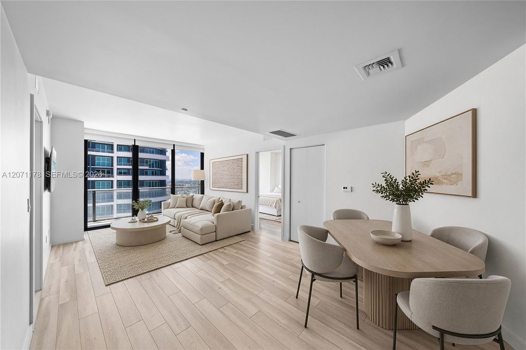 1300 S Miami Avenue 3709, Miami, FL 33130
