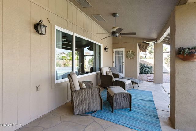 1922 E MYRNA Lane, Tempe, AZ 85284