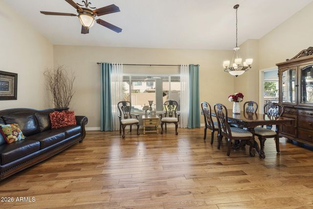 1922 E MYRNA Lane, Tempe, AZ 85284