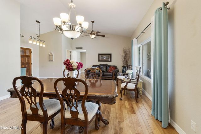 1922 E MYRNA Lane, Tempe, AZ 85284