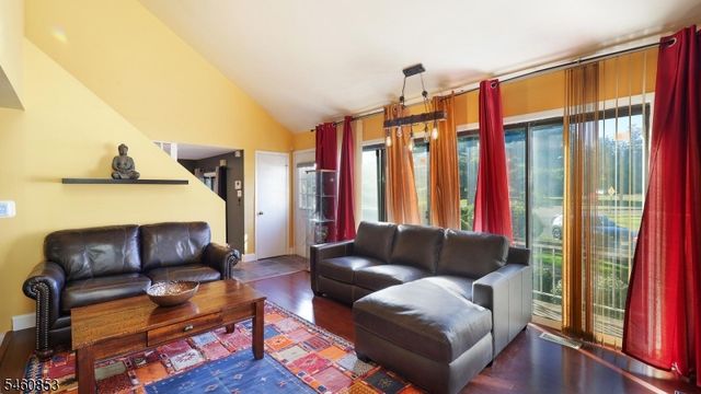488 Auten Rd 1C 1C, Hillsborough Twp., NJ 08844