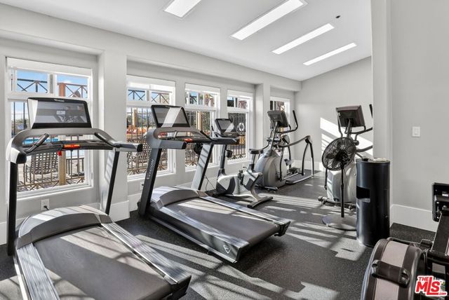 16718 Calle Arbolada, Pacific Palisades, CA 90272