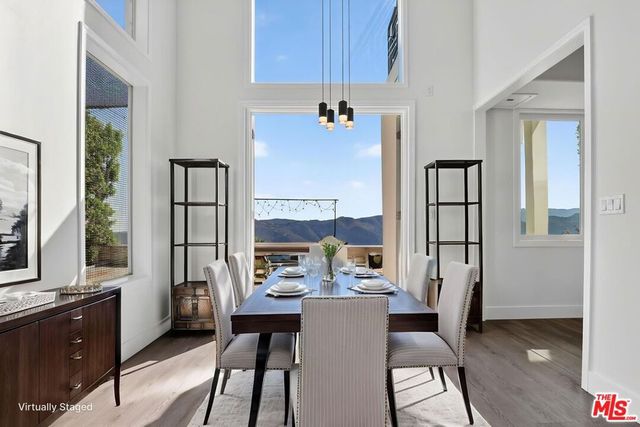 16718 Calle Arbolada, Pacific Palisades, CA 90272