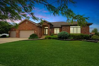 10670 Northcote Drive, St. John, IN 46373
