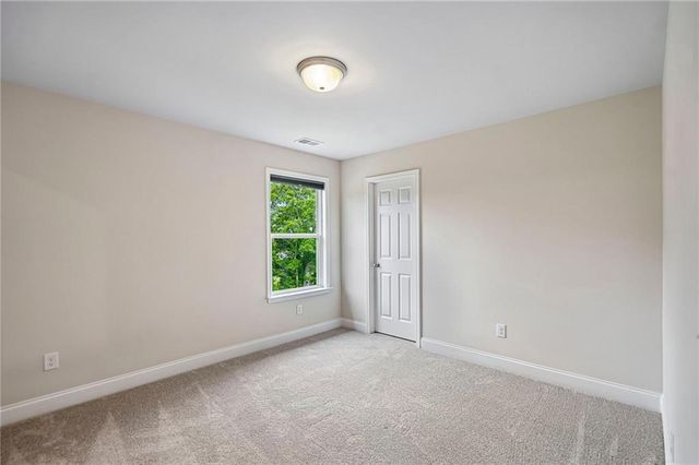 654 Grand Wehunt Drive, Hoschton, GA 30584