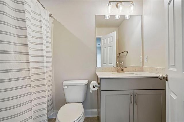654 Grand Wehunt Drive, Hoschton, GA 30584
