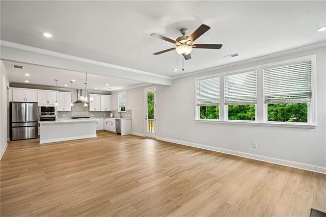 654 Grand Wehunt Drive, Hoschton, GA 30584