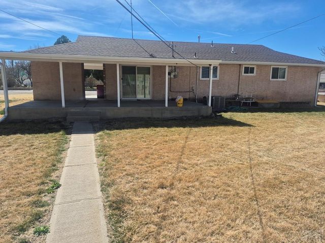 1619 Locust Ave, Rocky Ford, CO 81067