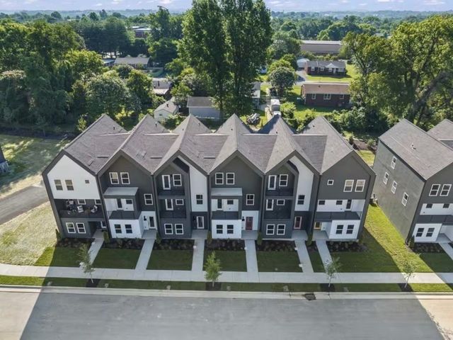 108 Fitzgerald Dr, Nashville, TN 37214