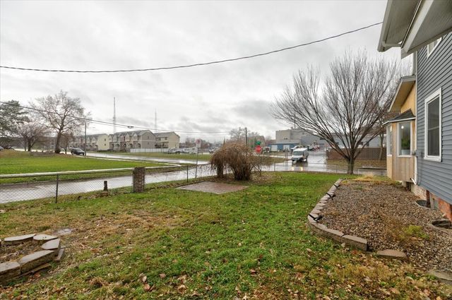 2203 High Street, Des Moines, IA 50312