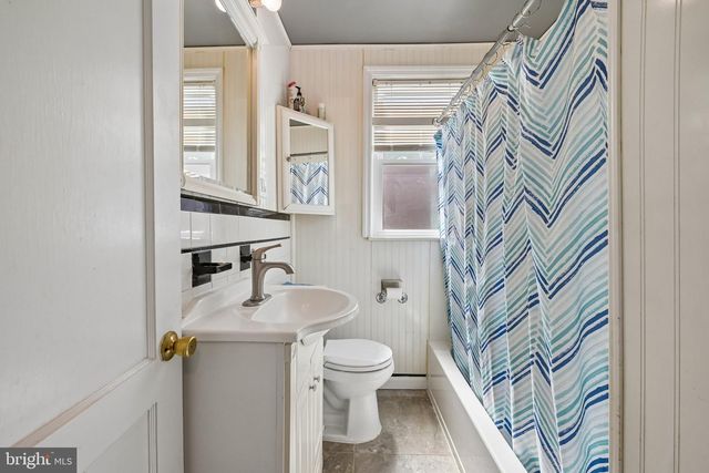 6104 HIGHLAND AVE, Pennsauken, NJ 08110