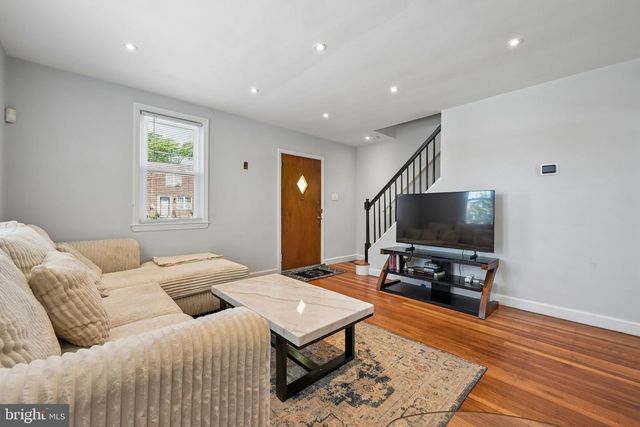 6104 HIGHLAND AVE, Pennsauken, NJ 08110