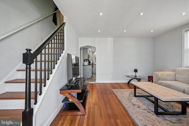 6104 HIGHLAND AVE, Pennsauken, NJ 08110