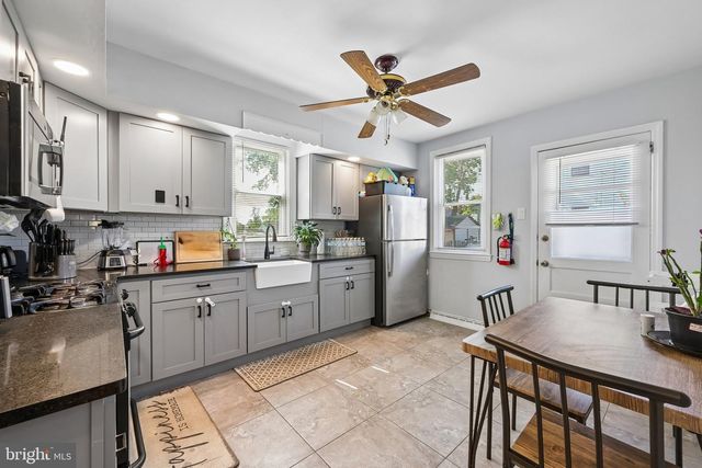 6104 HIGHLAND AVE, Pennsauken, NJ 08110