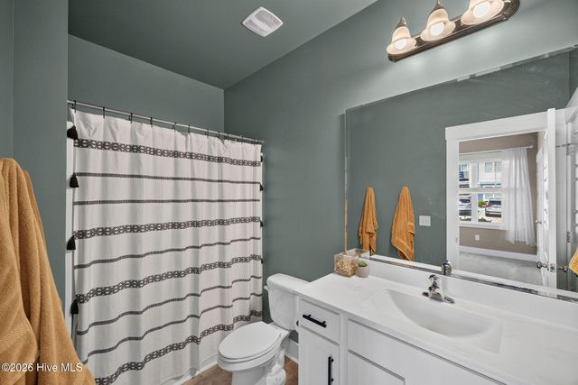 8234 Paramount Point, Winnabow, NC 28479