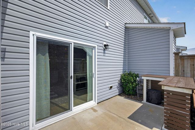 8234 Paramount Point, Winnabow, NC 28479