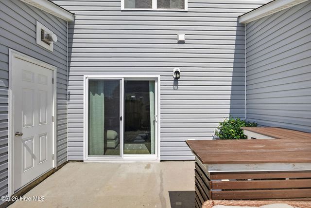 8234 Paramount Point, Winnabow, NC 28479