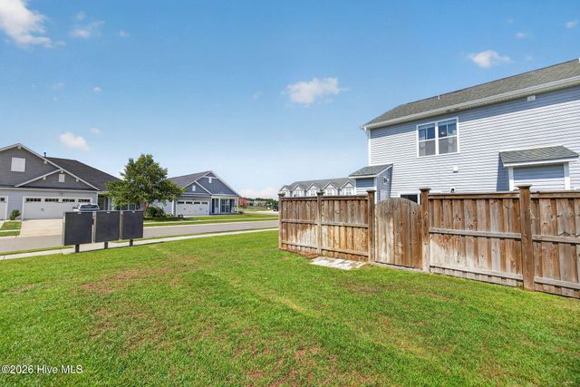 8234 Paramount Point, Winnabow, NC 28479