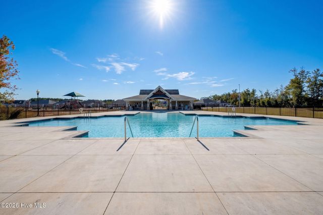 8234 Paramount Point, Winnabow, NC 28479