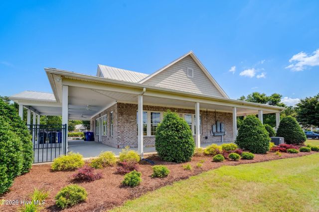 8234 Paramount Point, Winnabow, NC 28479