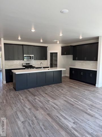 626 Ivy Ridge Lane, Rexburg, ID 83440