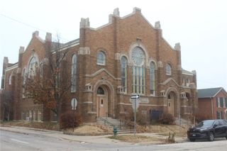 1200 2nd Avenue SE Upper, Cedar Rapids, IA 52403