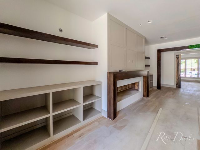 1109 Glenfield Court, Richardson, TX 75080