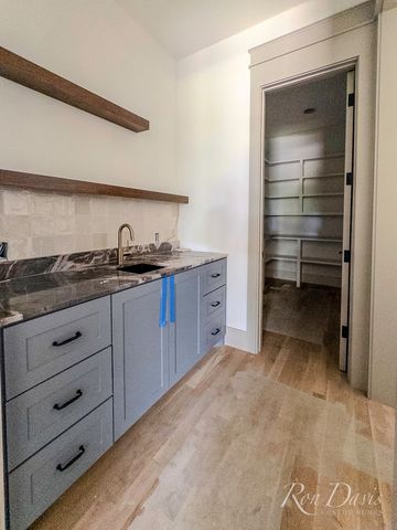 1109 Glenfield Court, Richardson, TX 75080