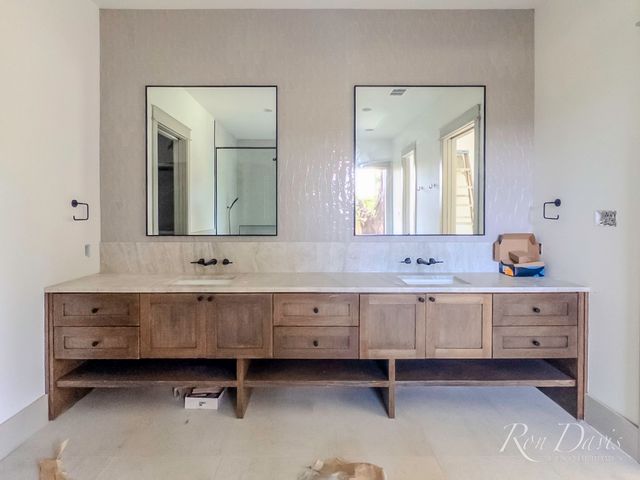1109 Glenfield Court, Richardson, TX 75080