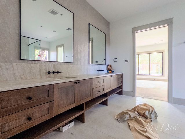 1109 Glenfield Court, Richardson, TX 75080