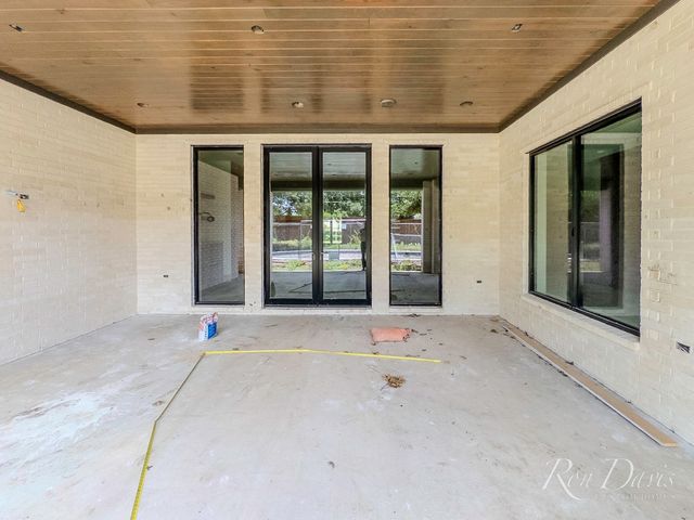 1109 Glenfield Court, Richardson, TX 75080