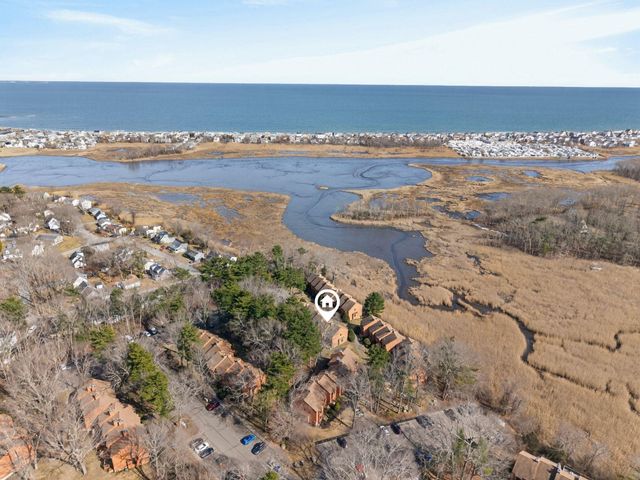 93 Dunvegan Woods, Hampton, NH 03842