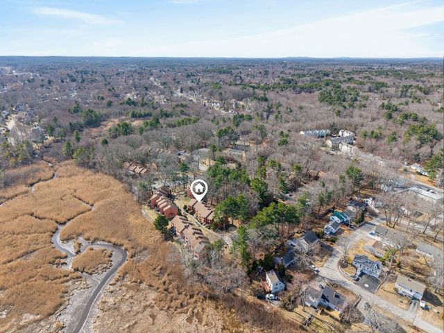93 Dunvegan Woods, Hampton, NH 03842