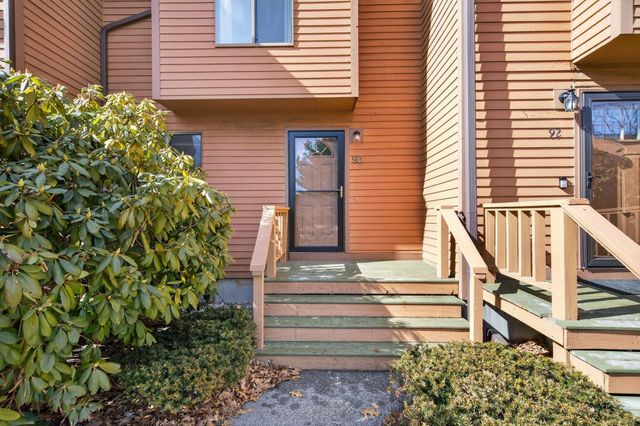 93 Dunvegan Woods, Hampton, NH 03842