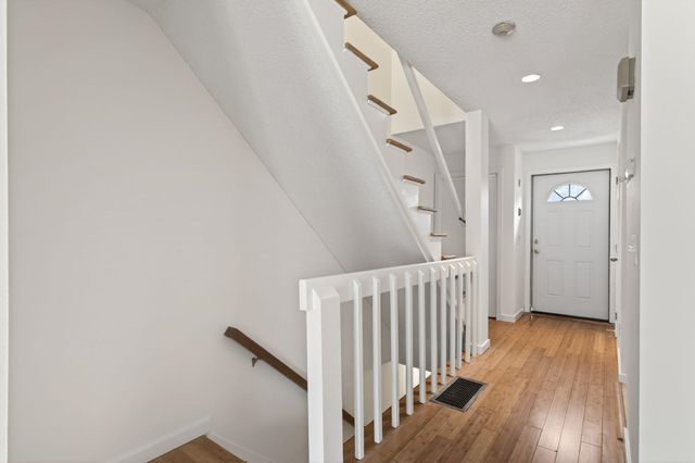 93 Dunvegan Woods, Hampton, NH 03842