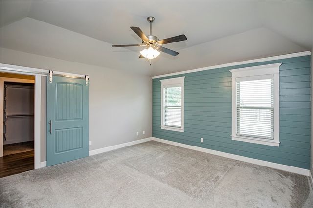 870 Bob Glen Circle, Centerton, AR 72719