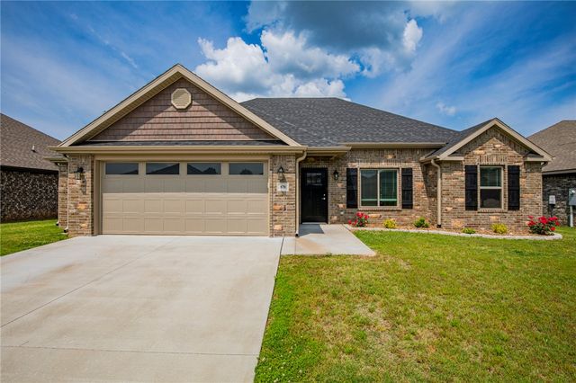 870 Bob Glen Circle, Centerton, AR 72719