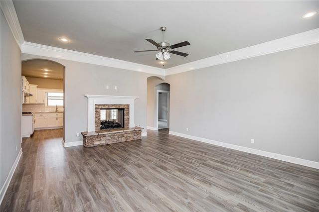 870 Bob Glen Circle, Centerton, AR 72719