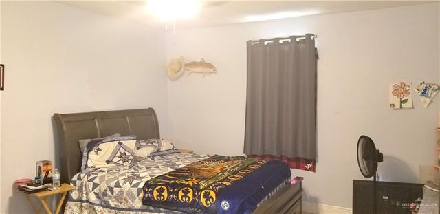 740 N 9th Street, Raymondville, TX 78580