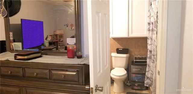 740 N 9th Street, Raymondville, TX 78580