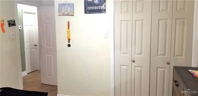 740 N 9th Street, Raymondville, TX 78580