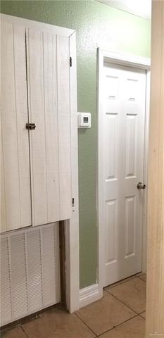 740 N 9th Street, Raymondville, TX 78580