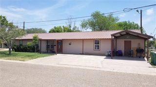 740 N 9th Street, Raymondville, TX 78580