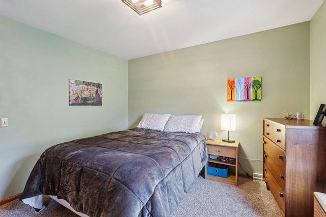 887 Iroquois Circle, Baraboo, WI 53913