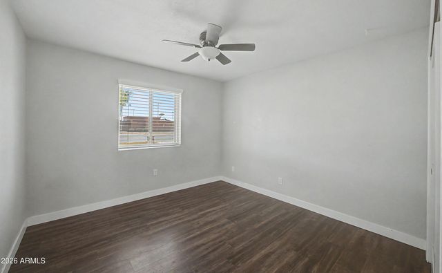 8018 W ACOMA Drive, Peoria, AZ 85381