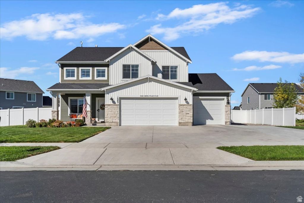 1045 W 2400 S, Nibley, UT 84321