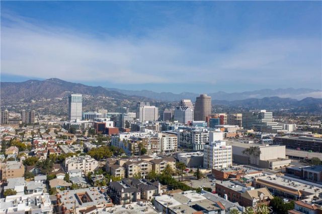 350 W Wilson, Glendale, CA 91203