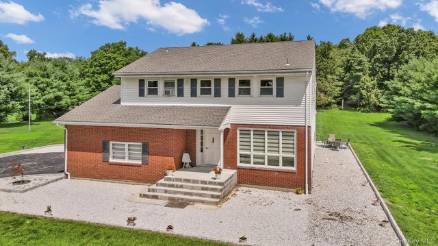 6 Kuchler Drive, Lagrangeville, NY 12540