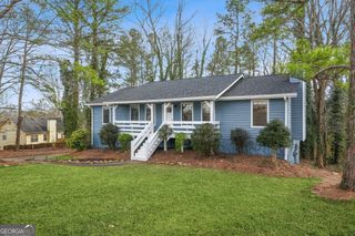 6595 Oakwood Drive, Douglasville, GA 30135