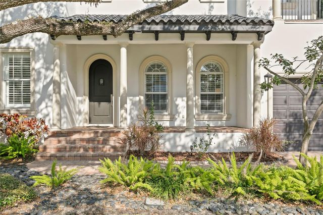 4313 W VASCONIA STREET, Tampa, FL 33629